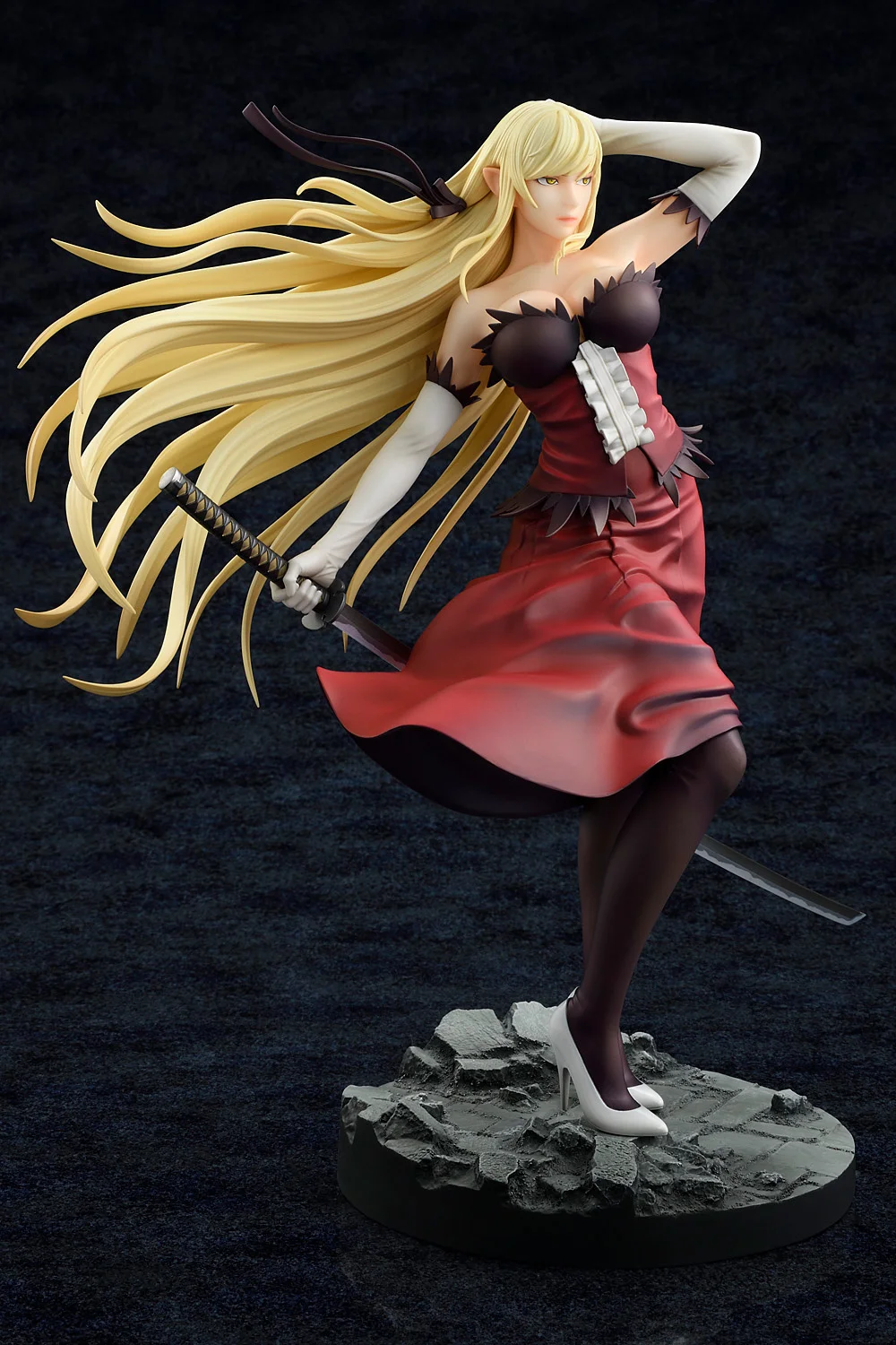 Kiss shot acerola orion heart under blade figure thumbnail 3